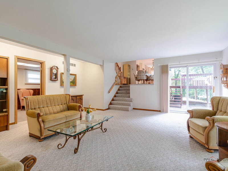 39152 N West End Drive Spring Grove IL 60081
