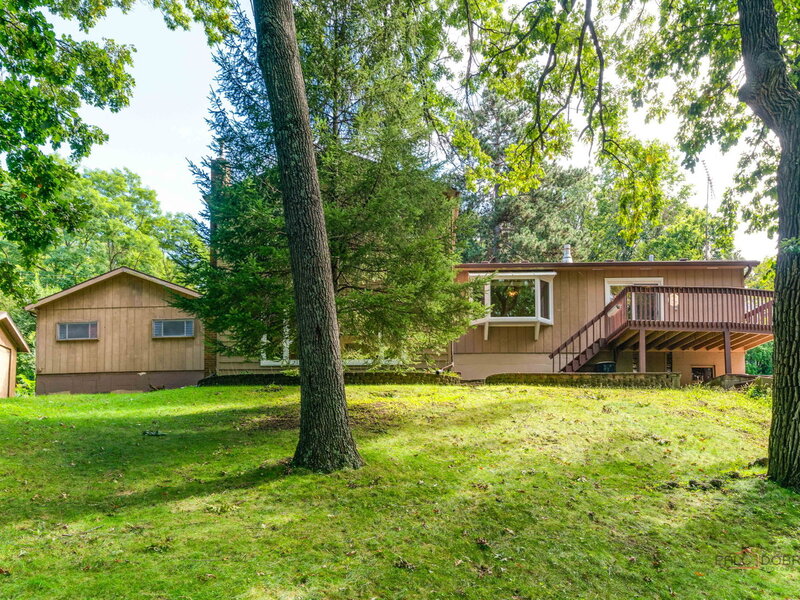 39152 N West End Drive Spring Grove IL 60081