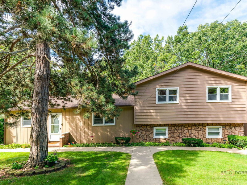 39152 N West End Drive Spring Grove IL 60081