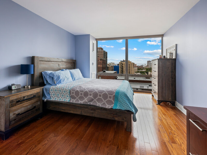 2650 N Lakeview Avenue Chicago IL 60614