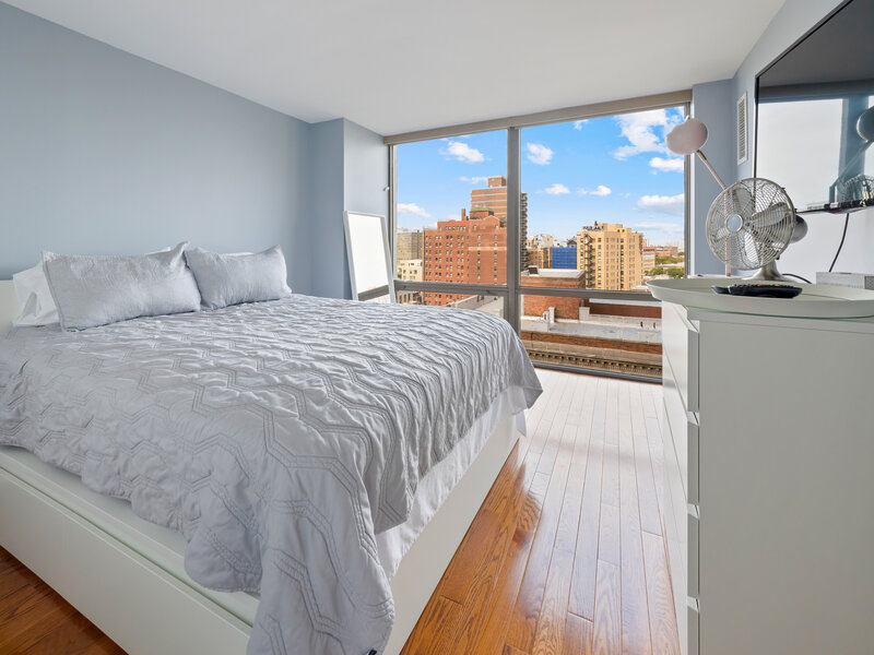 2650 N Lakeview Avenue Chicago IL 60614