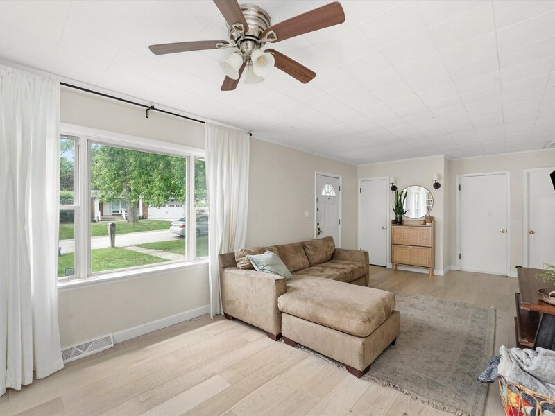 9868 145th Street Orland Park IL 60462