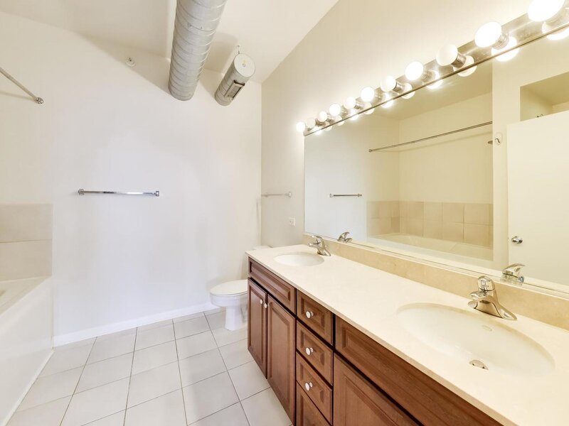 1200 W Monroe Street Chicago IL 60607