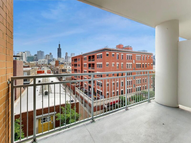 1200 W Monroe Street Chicago IL 60607