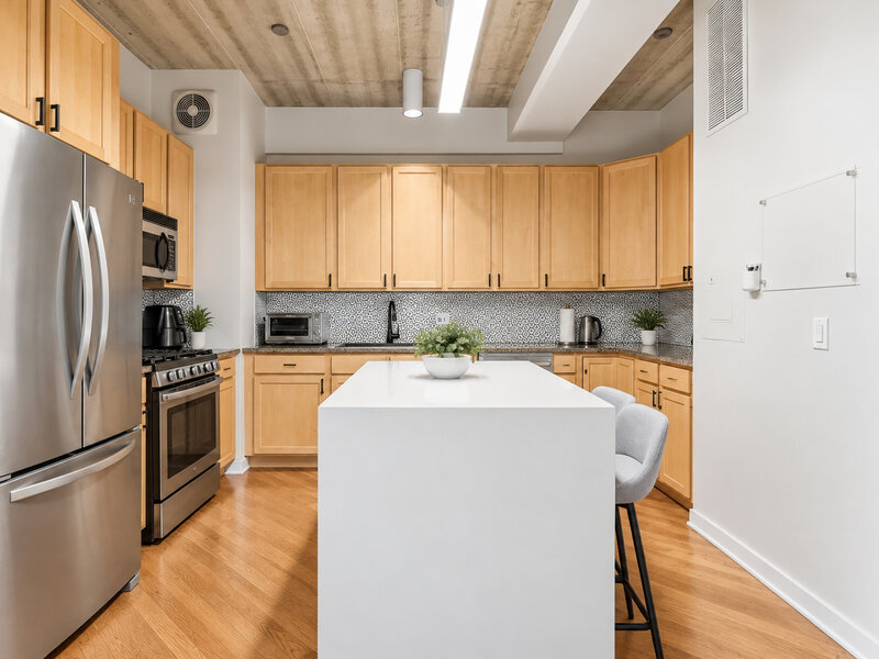3260 N Clark Street Chicago IL 60657