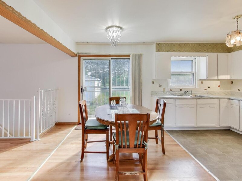 901 S Can Dota Avenue Mount Prospect IL 60056