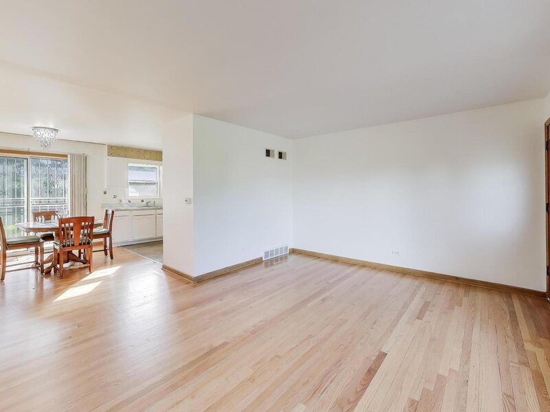 901 S Can Dota Avenue Mount Prospect IL 60056