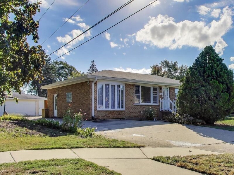 901 S Can Dota Avenue Mount Prospect IL 60056