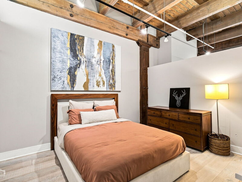 375 W Erie Street Chicago IL 60654
