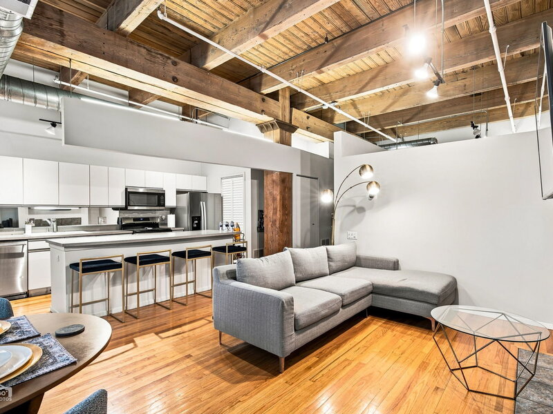 375 W Erie Street Chicago IL 60654