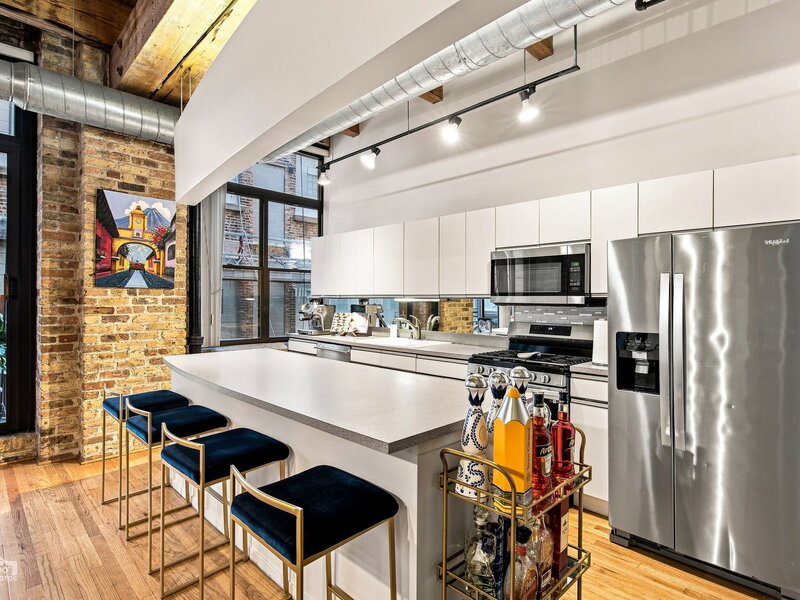 375 W Erie Street Chicago IL 60654
