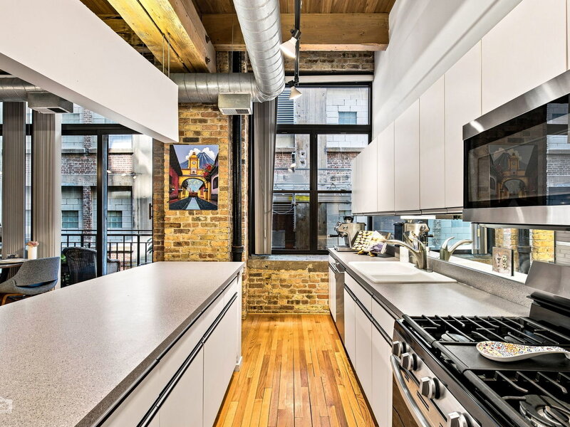 375 W Erie Street Chicago IL 60654