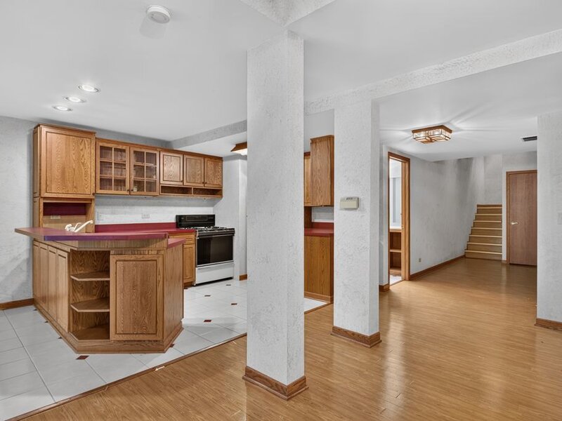 1561 Treeline Court Naperville IL 60565