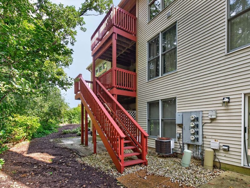 1561 Treeline Court Naperville IL 60565