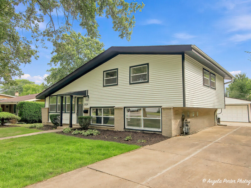 2929 Central Road Glenview IL 60025