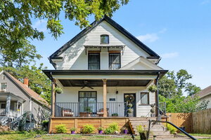 Photo of 1718 W 9th Street Davenport IA 52804