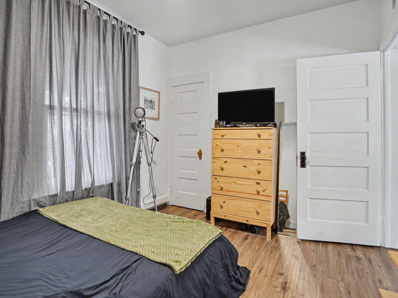 1718 W 9th Street Davenport IA 52804