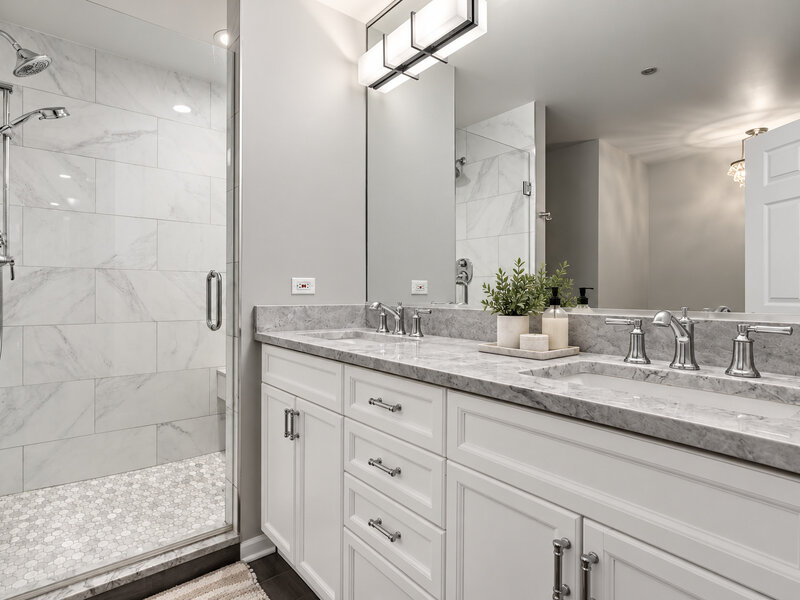 33 W Huron Street Chicago IL 60654