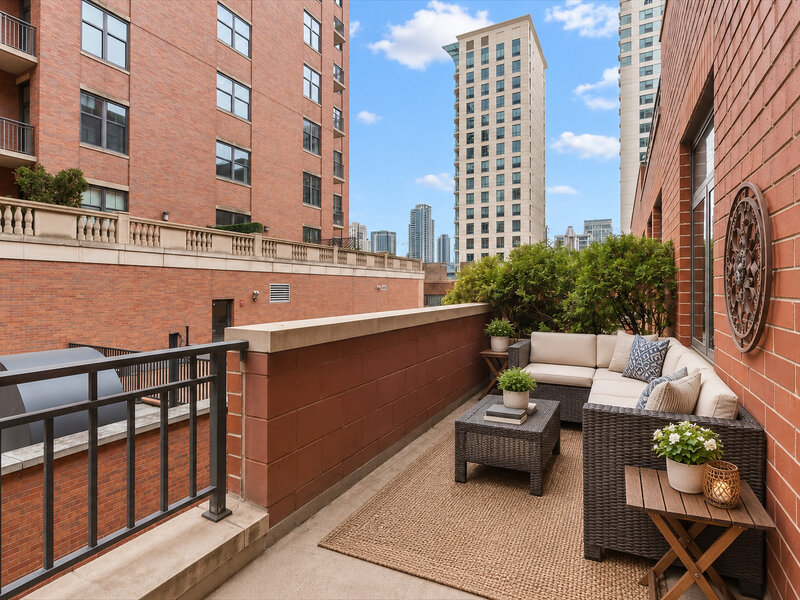 33 W Huron Street Chicago IL 60654