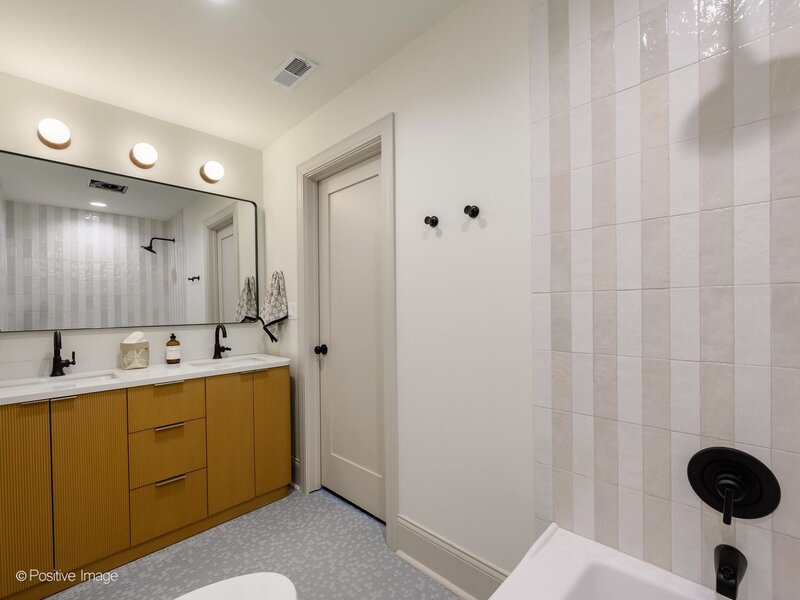 2062 Big Oak Lane Northbrook IL 60062