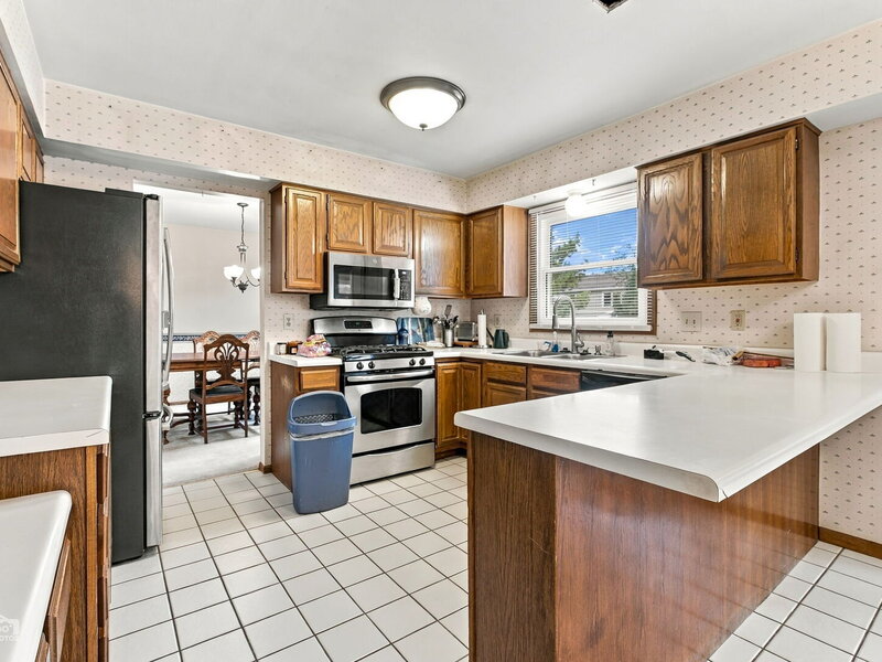 763 Concord Drive Crystal Lake IL 60014