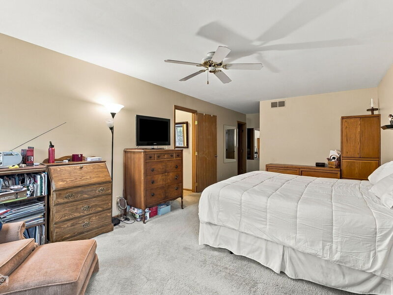 763 Concord Drive Crystal Lake IL 60014