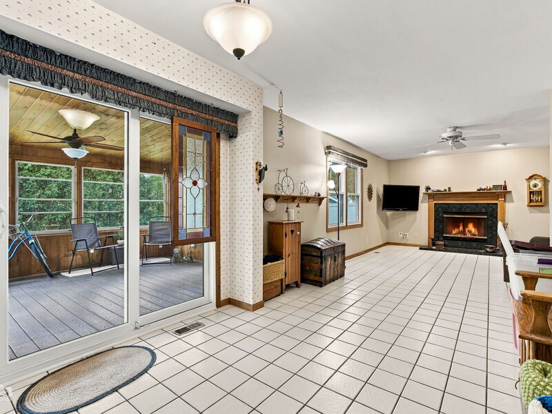 763 Concord Drive Crystal Lake IL 60014