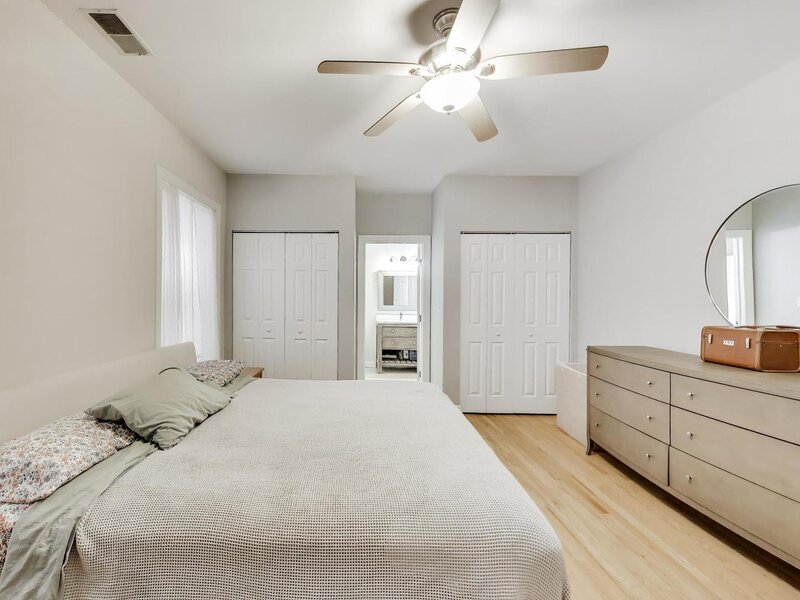 4411 N Beacon Street Chicago IL 60640