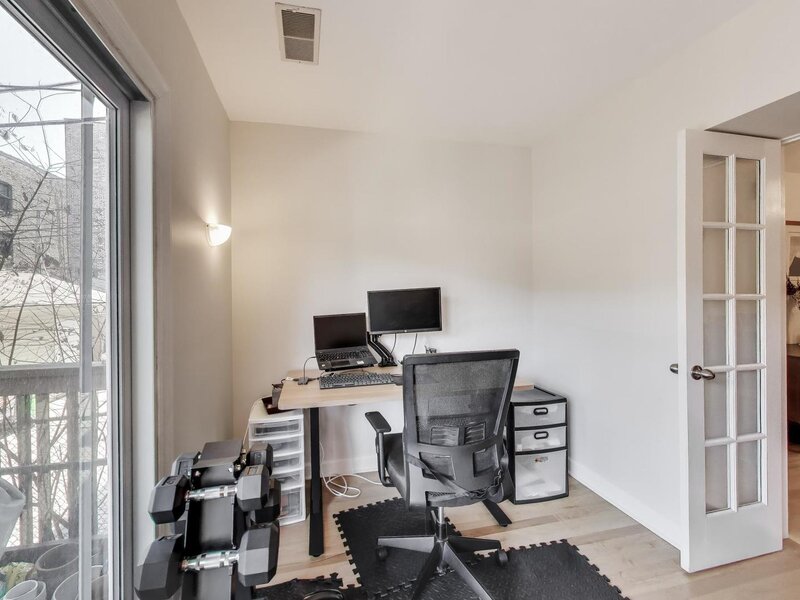 4411 N Beacon Street Chicago IL 60640