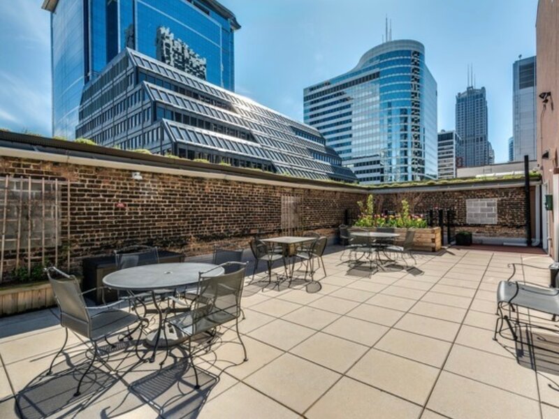8 W Monroe Street Chicago IL 60603