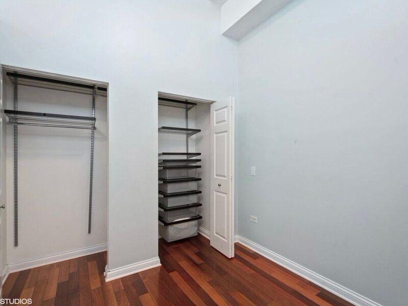 8 W Monroe Street Chicago IL 60603