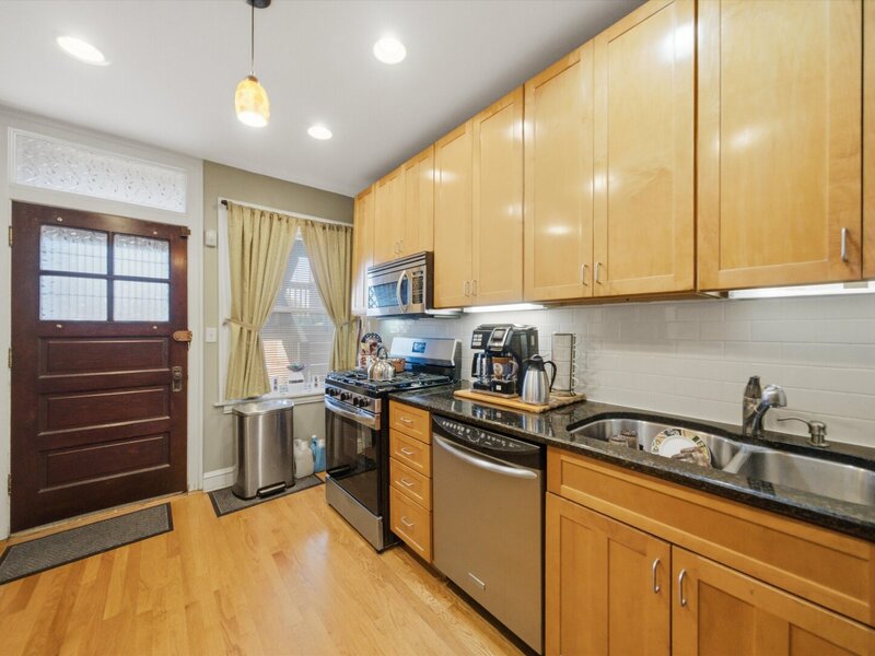 6211 N Mozart Street Chicago IL 60659