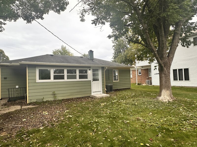 206 Fuller Avenue Streator IL 61364