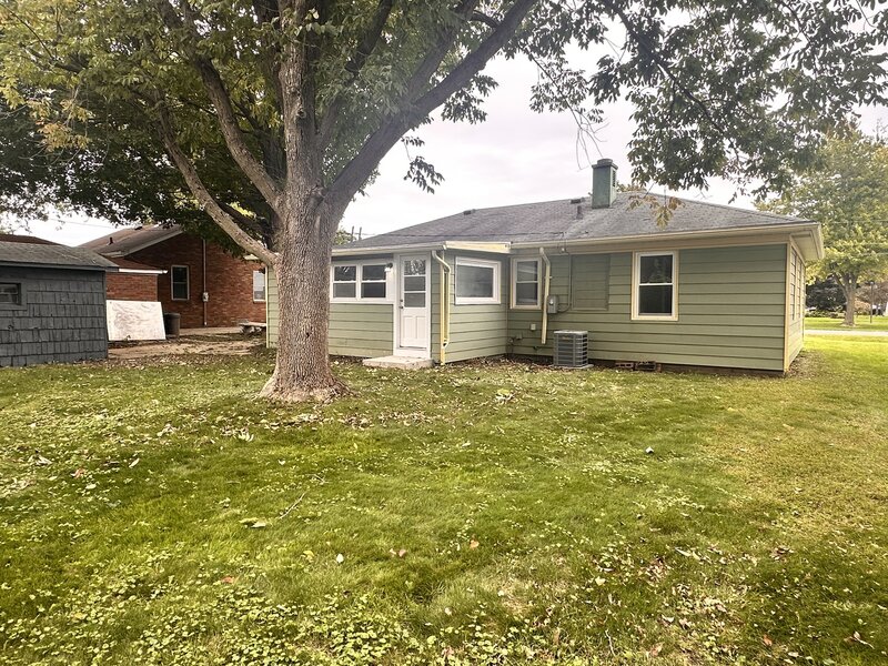 206 Fuller Avenue Streator IL 61364