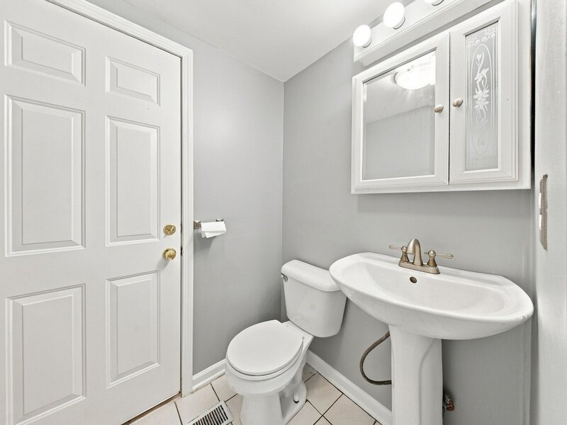1650 Beverly Court Hanover Park IL 60133