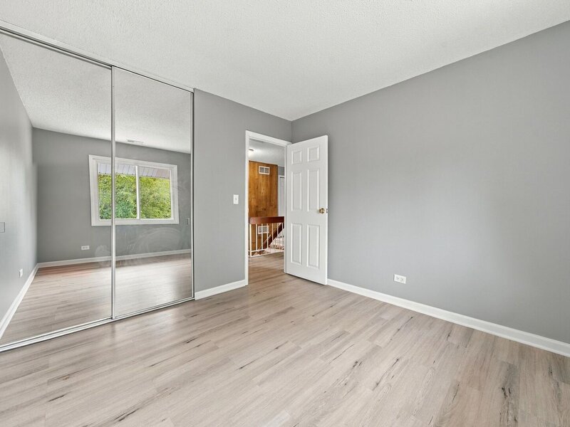 1650 Beverly Court Hanover Park IL 60133