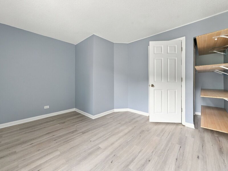 1650 Beverly Court Hanover Park IL 60133