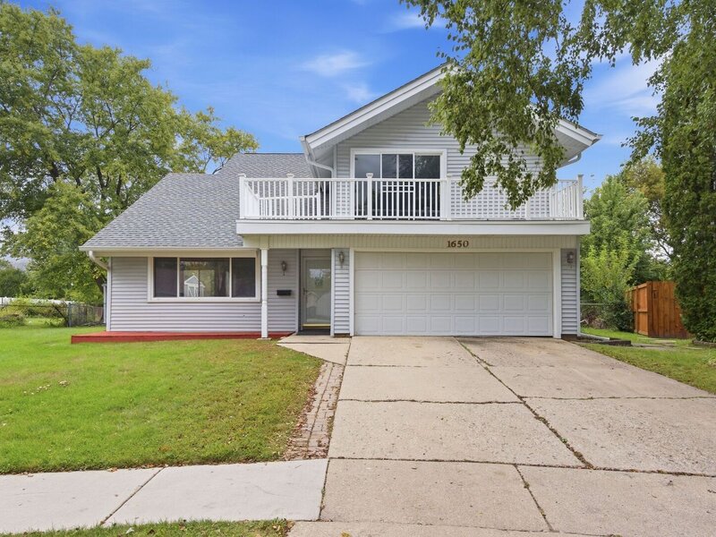 1650 Beverly Court Hanover Park IL 60133