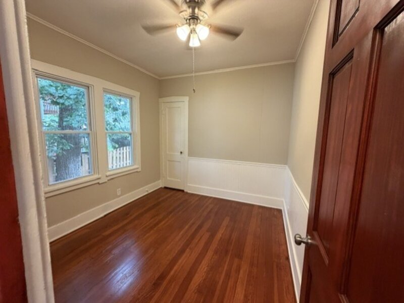 414 W Park Avenue Round Lake IL 60073