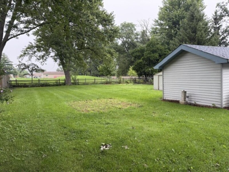 414 W Park Avenue Round Lake IL 60073