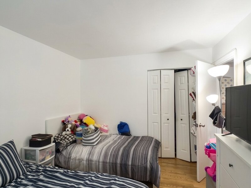 3721 Ruby Street Schiller Park IL 60176