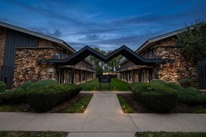 Photo of 3721 Ruby Street Schiller Park IL 60176 Unit 205S