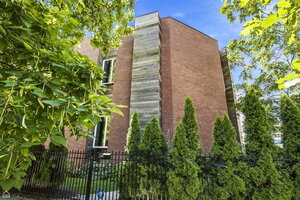 Photo of 2029 W George Street Chicago IL 60618