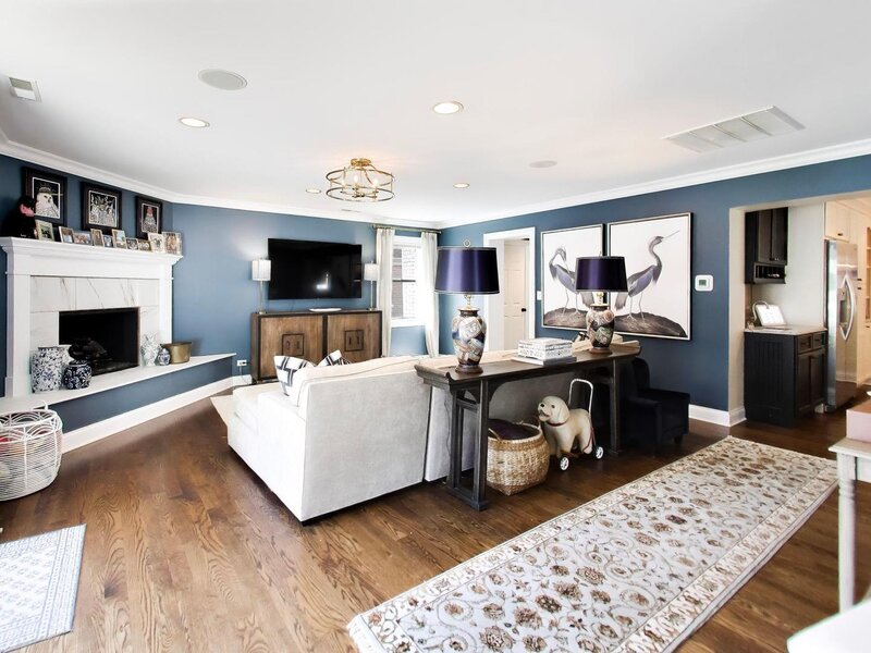 833 E Rockland Road Libertyville IL 60048