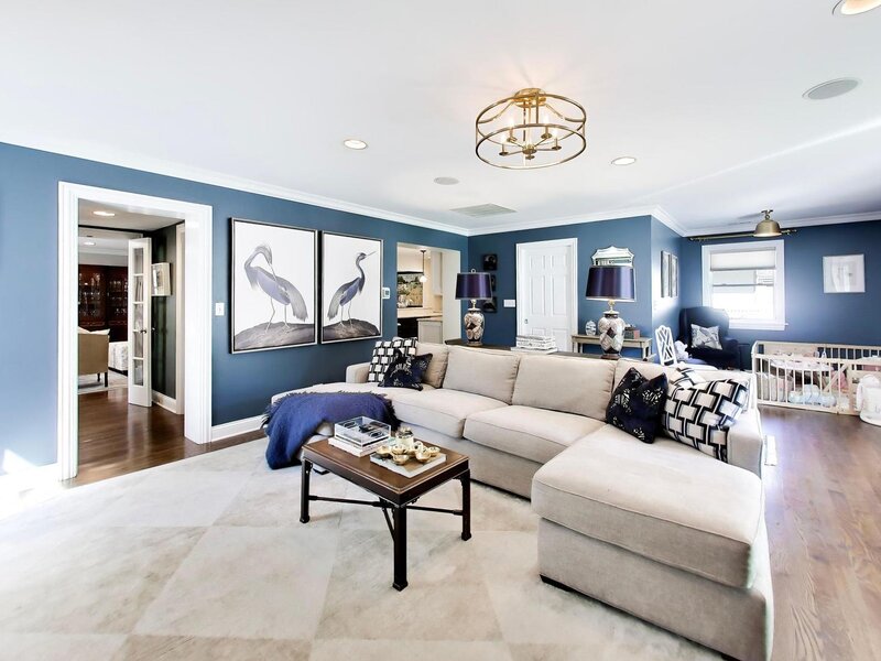 833 E Rockland Road Libertyville IL 60048
