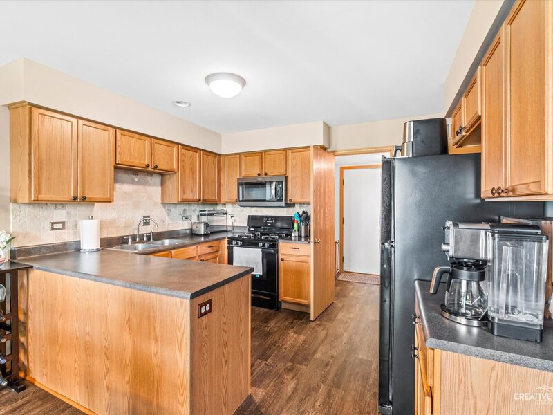 54 Rolling Oaks Road Sugar Grove IL 60554