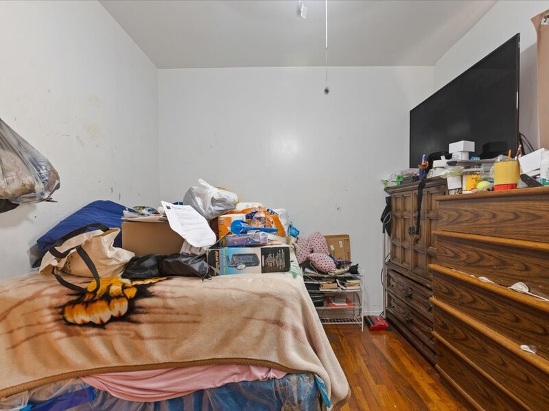 1533 N Waller Avenue Chicago IL 60651