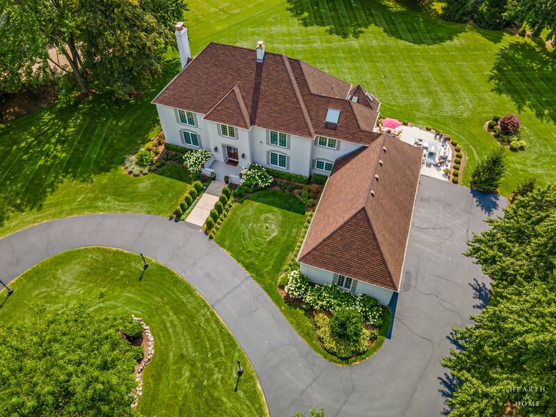 10 Corey Drive Barrington IL 60010