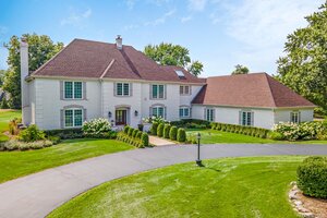 Photo of 10 Corey Drive Barrington IL 60010
