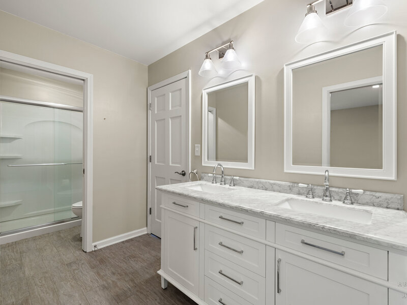10 Corey Drive Barrington IL 60010